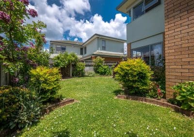 Our complete package for tourists arriving in New Zealand including private bed & breakfast accommodation in Auckland, airport transfers and customized tours.