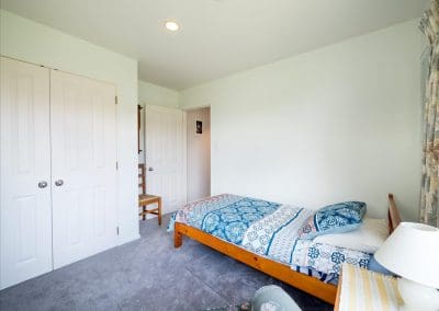 Our complete package for tourists arriving in New Zealand including private bed & breakfast accommodation in Auckland, airport transfers and customized tours.