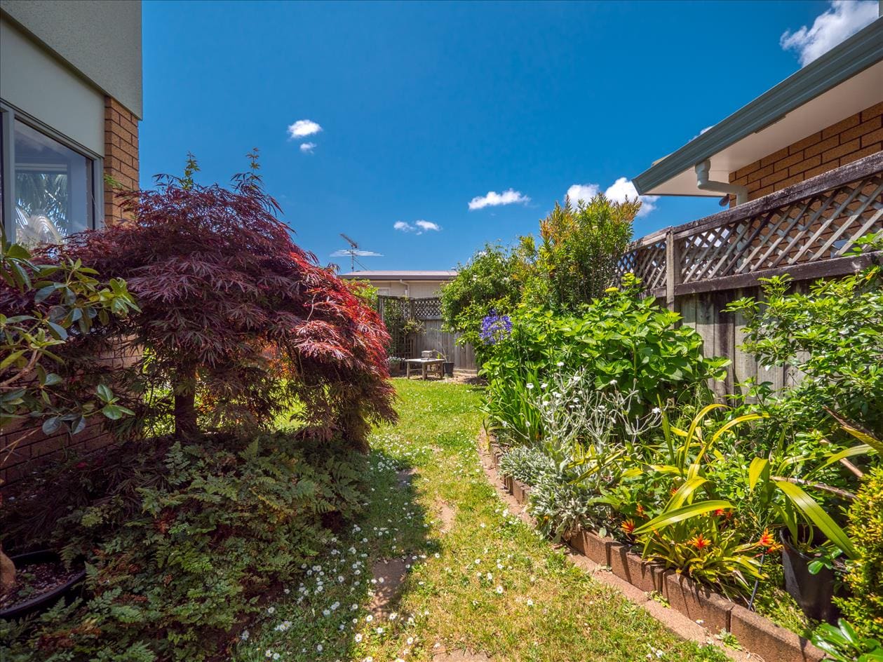 Auckland City AirBnb, Bed & Breakfast West Auckland